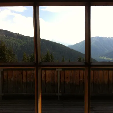 여관 Naturfreundehaus Clavadel