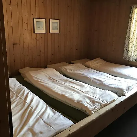 여관 Naturfreundehaus Clavadel *